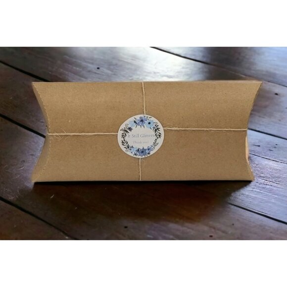 Hand-crafted Stay Curious Bookmark W/ Cloissone Heart Fish Sea Shell Dangle B14 - Picture 6 of 7